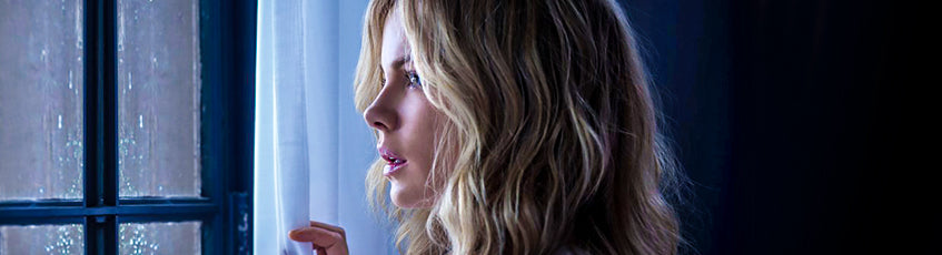 Kate Beckinsale Autographed Collectibles & Memorabilia