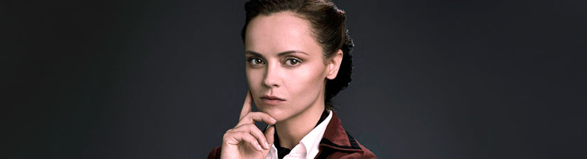 Christina Ricci Autographed Collectibles & Memorabilia