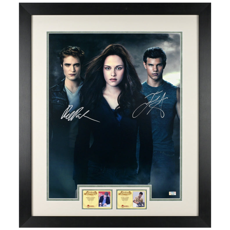 Robert Pattinson, Taylor Lautner Autographed 2008 Twilight 16x20 Photo